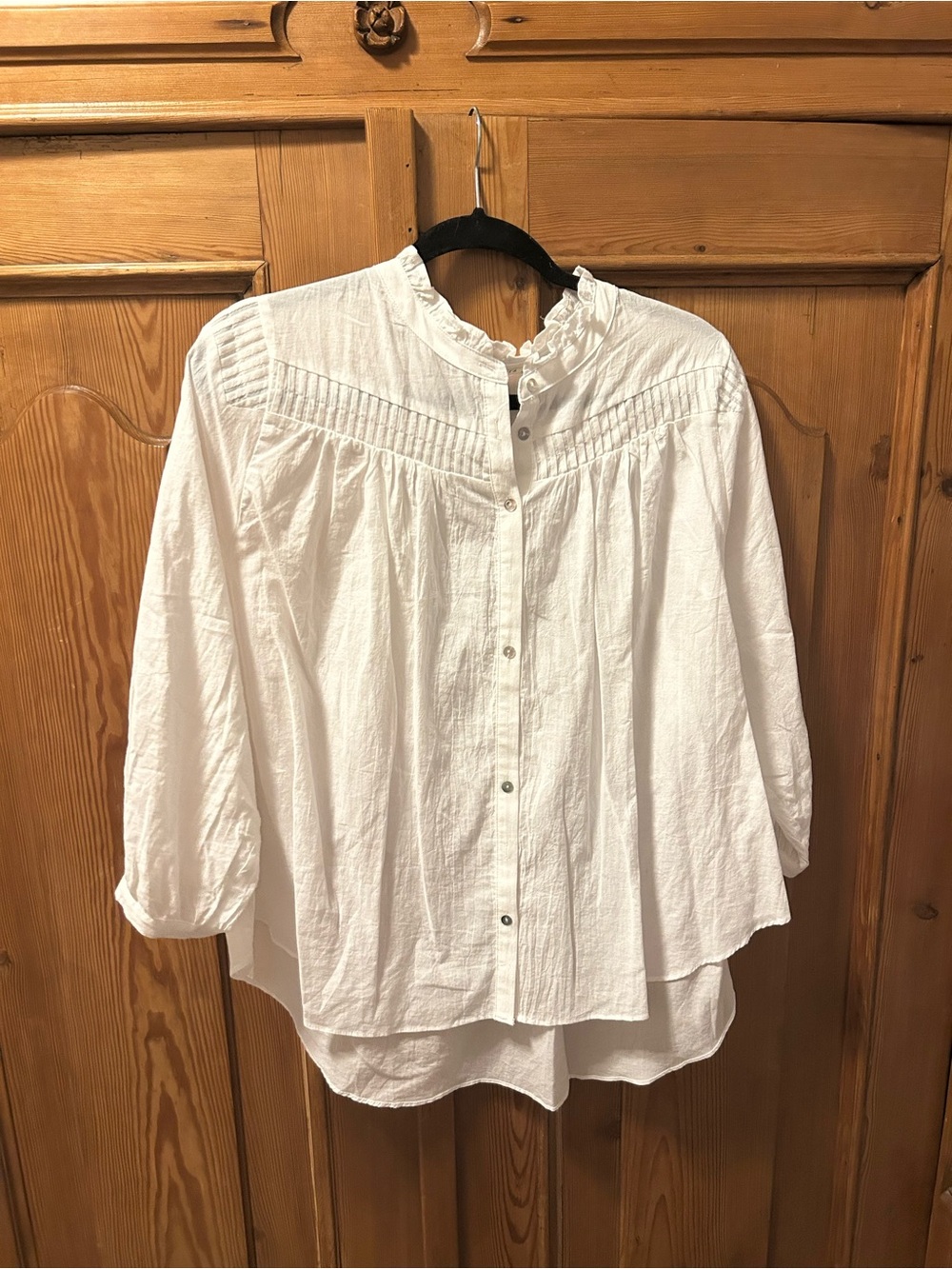 Neuflora Button-Front White Pintuck Peasant Blouse